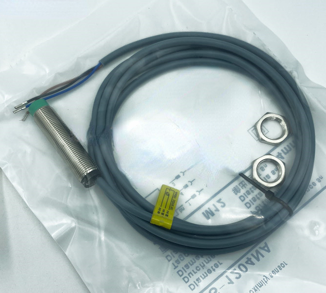 Inductive Proximity Switch TS-1204NA DC Three Wire NPN Normally Open Sensor