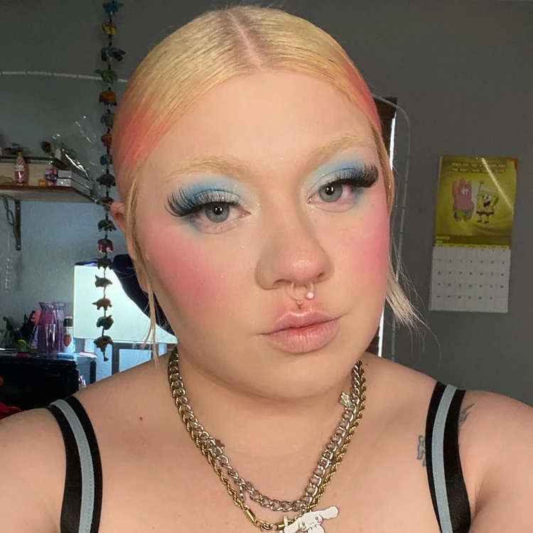 Tempting Vibe Satin Duo Eyeshadow