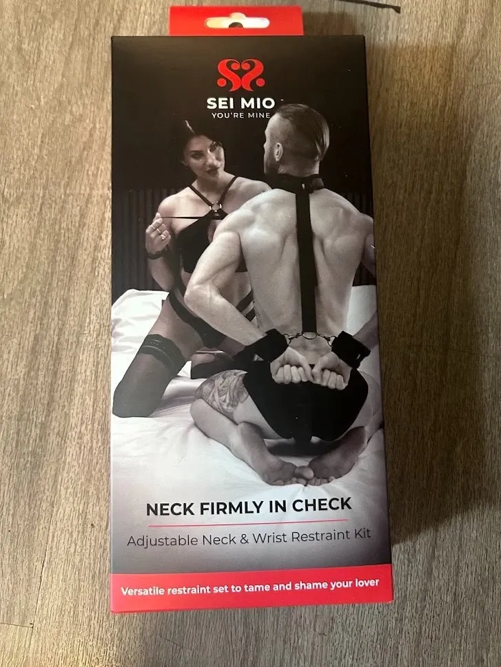 pornhint Pornhint Adjustable neck and wrist restraint kit, New, never opened, Sei Mio Bondage