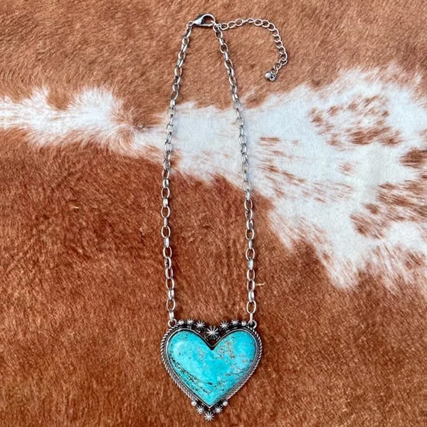 🔥New Year Special 49% OFF-Boho Turquoise Heart Pendant Necklace