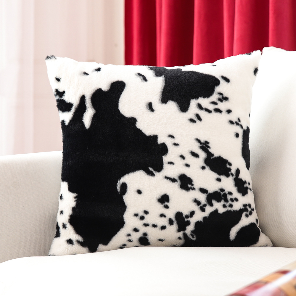Rotimia Animal print adorns the pillow cover