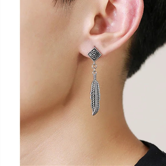 Vintage Feather Stud Earrings