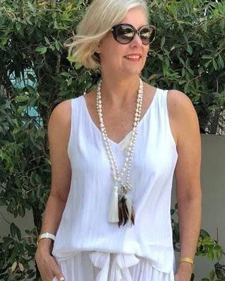 Solid Color V-neck Tank Top - Size S/5XL⠀ socialshop