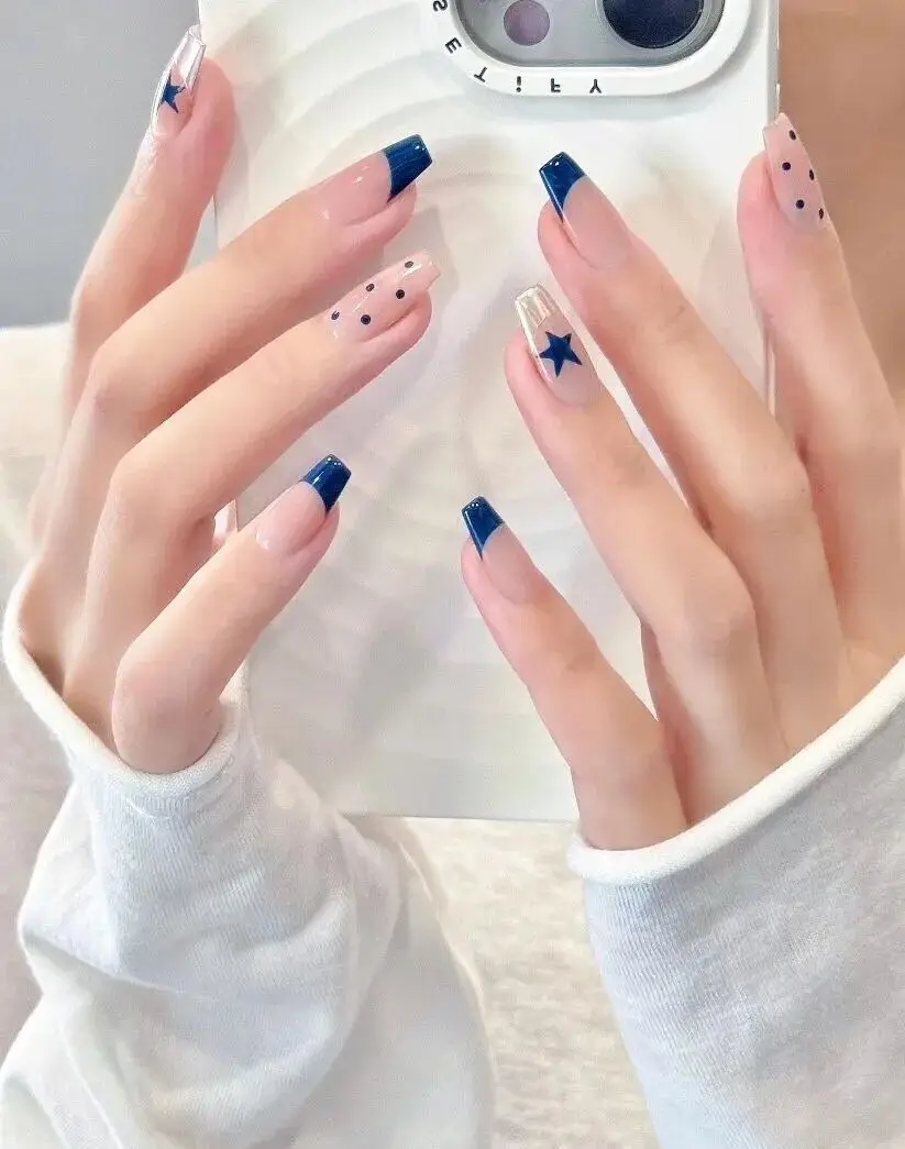 Short French Nails 2025: Polka Dot Style