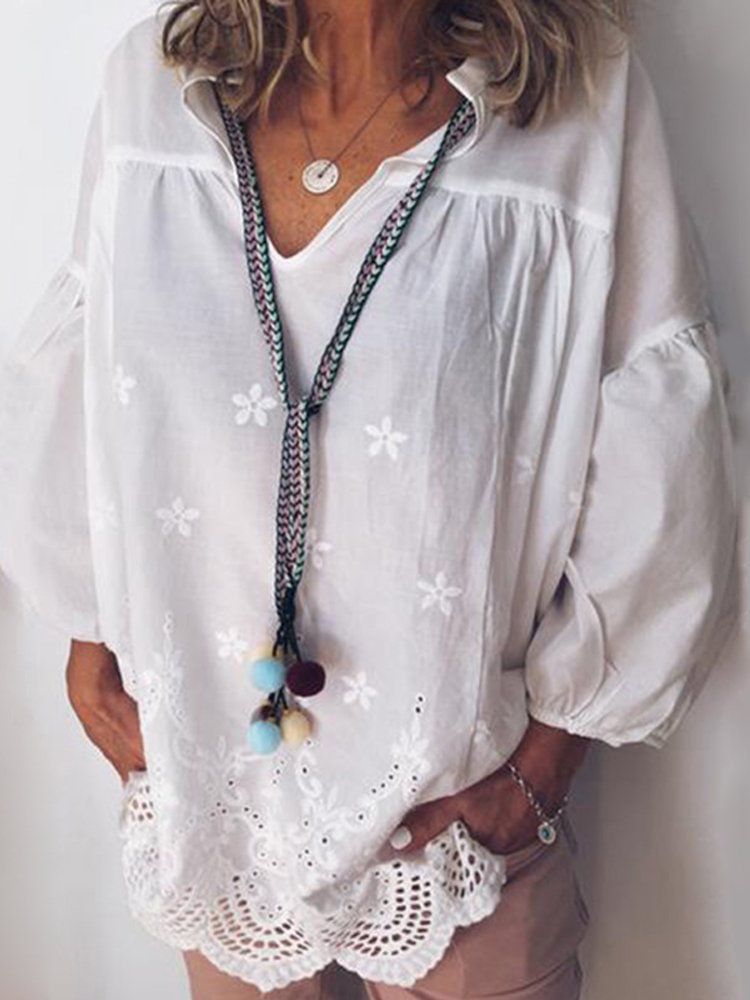 Lace Patchwork Embroidered Loose Long Sleeve Shirt P1540540