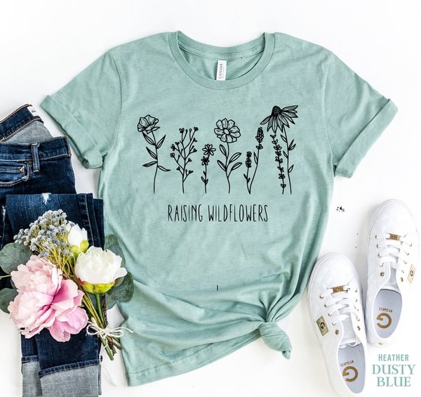 Raising Wildflowers T-shirt, Spring Shirt, Plant Lady Top, Botanical Shirts, Floral Tshirt, Gardening Gift, Teacher T-shirt, Mom Life Shirt - Chicaggo