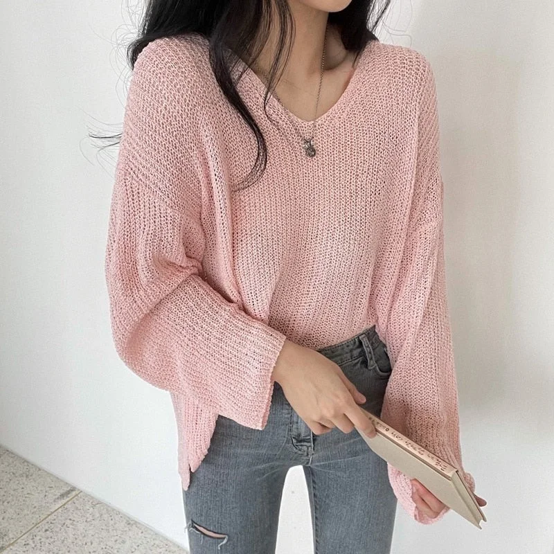 Autumn 2021 White Blouse Hollow Out Sunscreen Sweater Loose Lady Tops V-neck Sweater Summer Sunscreen Blouse New Chic 15734