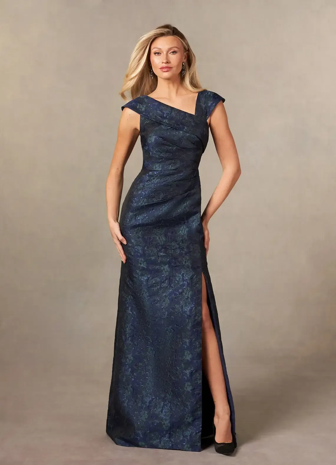 Lussooy Charming Portrait Sleeveless Floor Length Printing Split Mother of The Bride Dress