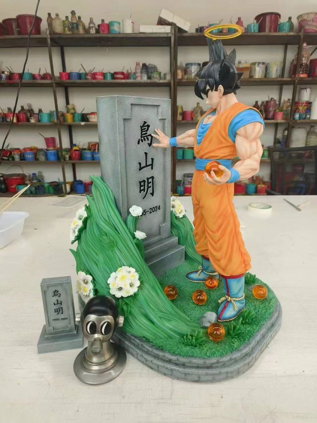Commemorate Akira Toriyama Tombstone & Son Goku - Dragon Ball
