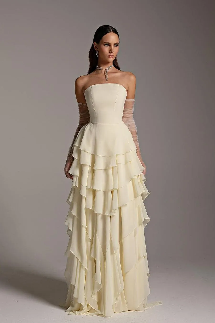 Lussooy Charming Chiffon Sleeveless Daffodil Long Cake Prom Dress with Gloves