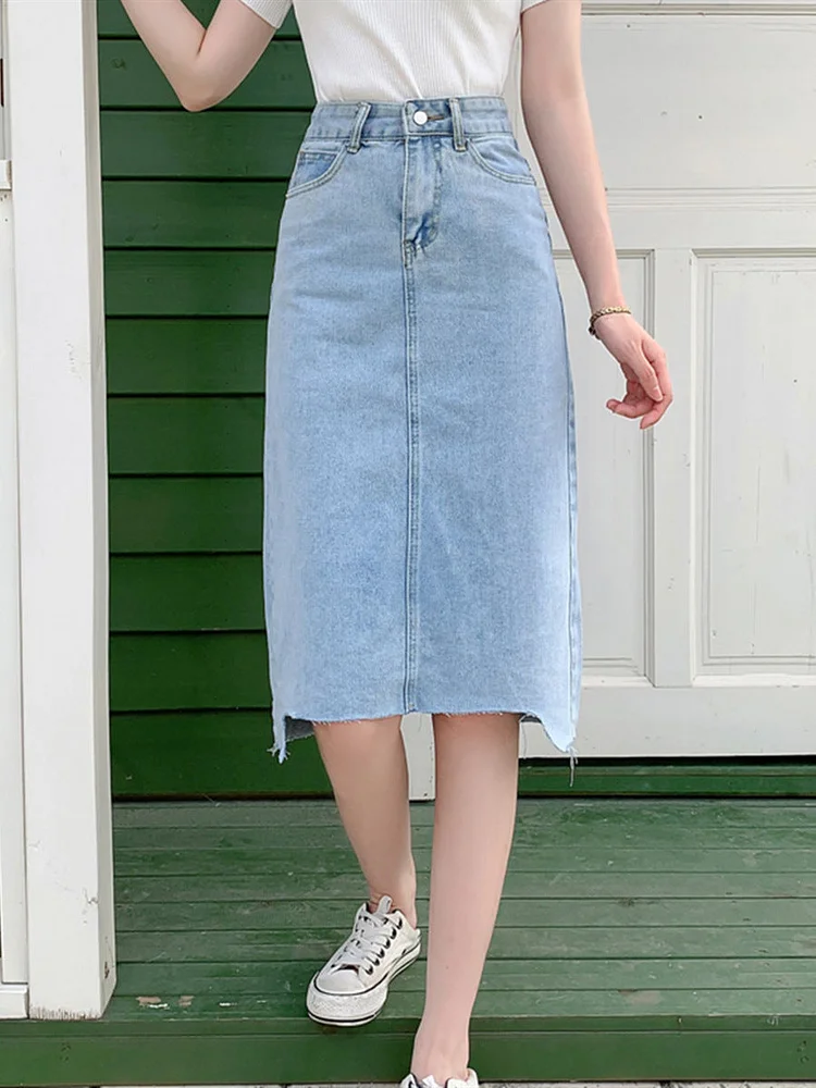 Slim, fresh and sweet half-length solid color mid-length denim skirt