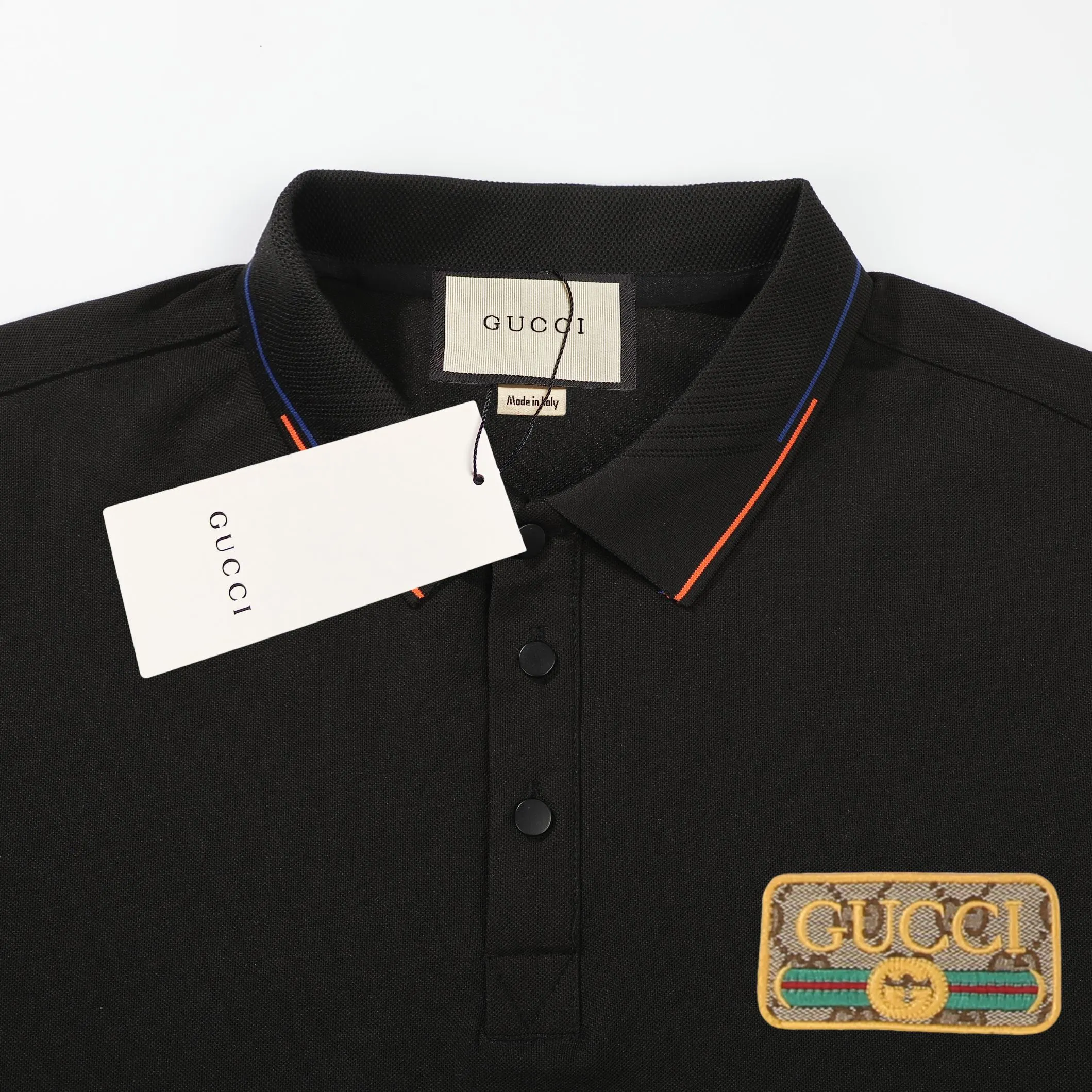 Neck Label Detail