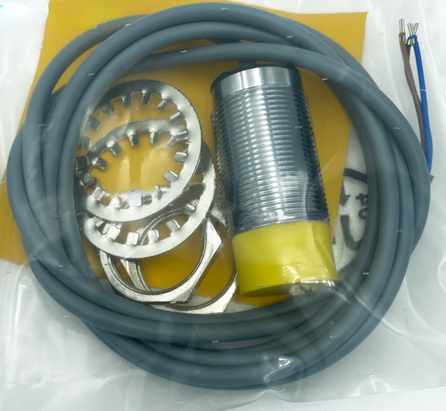 thumbnail image 2 of Ni15-M30-AD4X/S90 Inductive Proximity Switch – New, 1 Piece 2 of 5