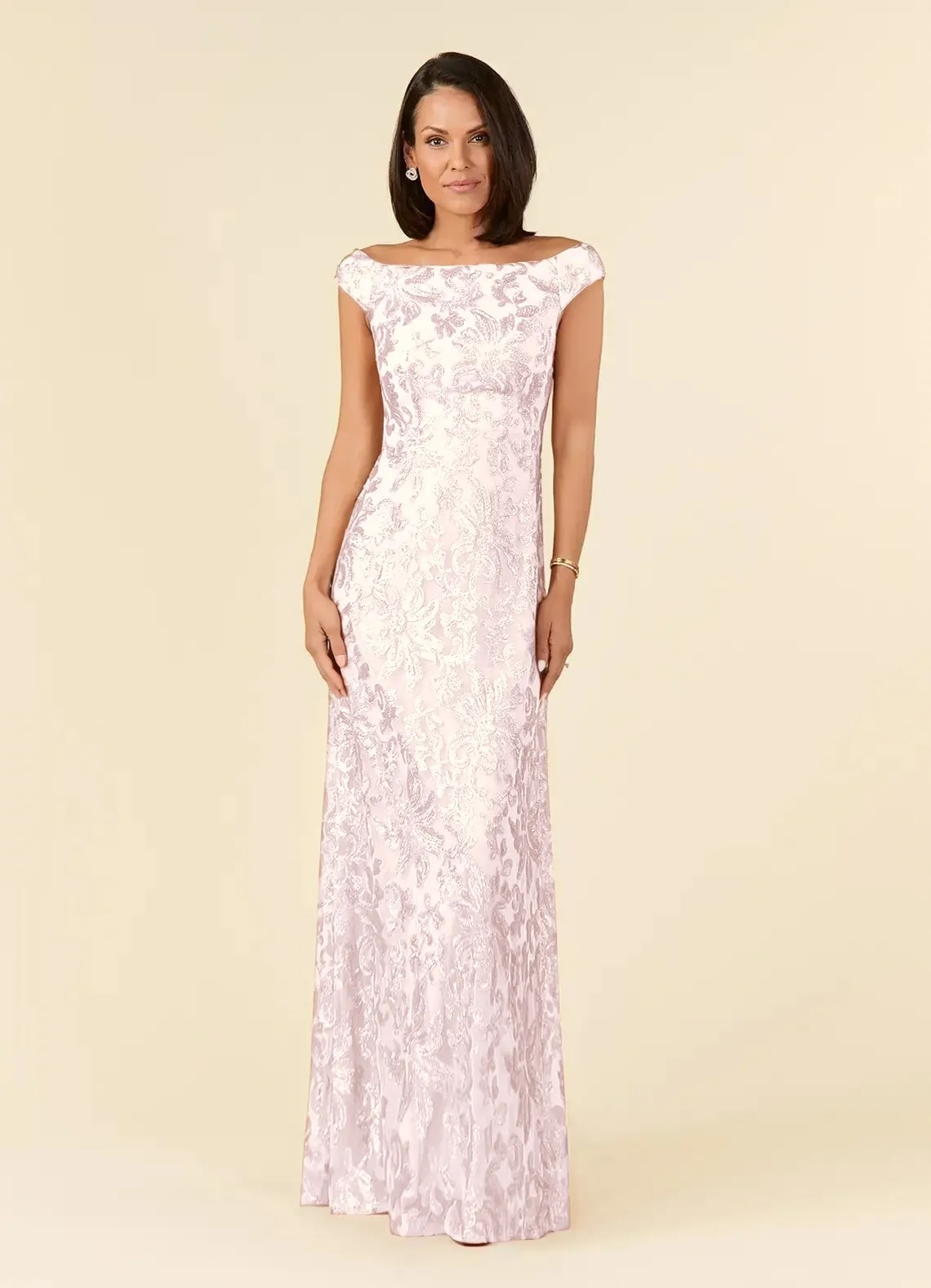 Daisda Off-The-Shoulder Boat Neck Cap Sleeves Long A-Line Embroidery Mother Of The Bride Dress