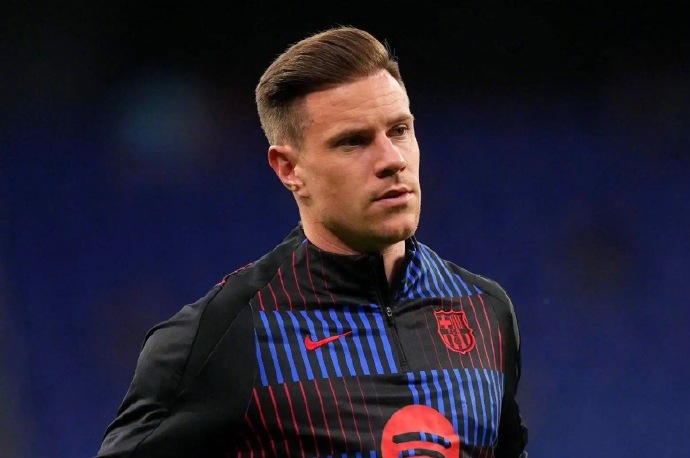Barcelona Removes Ter Stegen as Captain, Araujo Becomes Interim First Captainjersey|football shirt|football kit|football sportswear