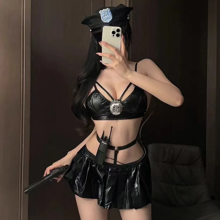 pornhint Pornhint Short Leather Mini Skirts Set