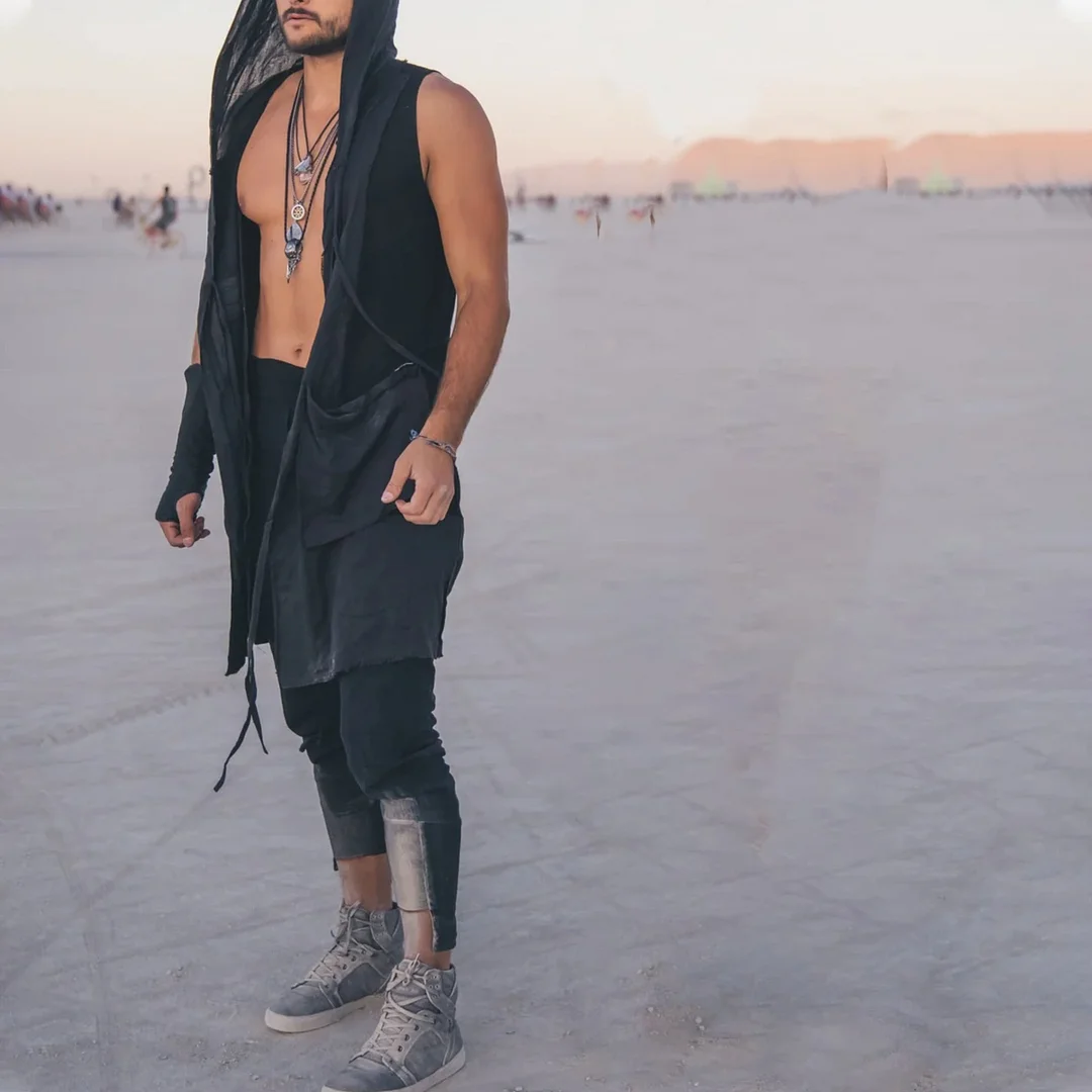 Sleeveless Hooded Kimono-inspireuse