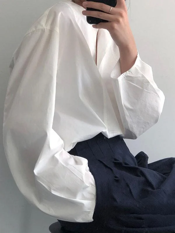 Minimalist Retro Roomy White Shirt