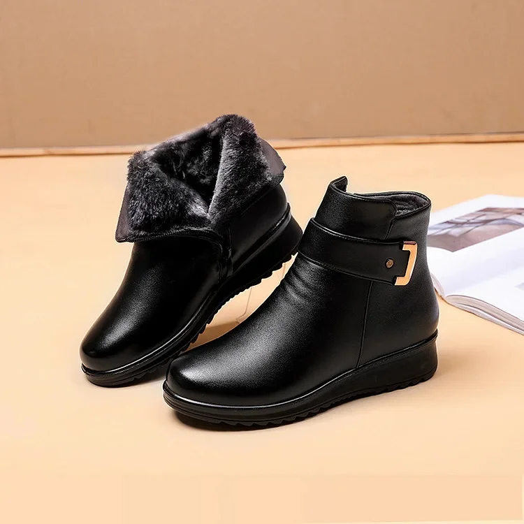 🔥Last Day Promotion 50% OFF - Women's Metal Buckle Genuine Leather Wool Orthopedic Boots