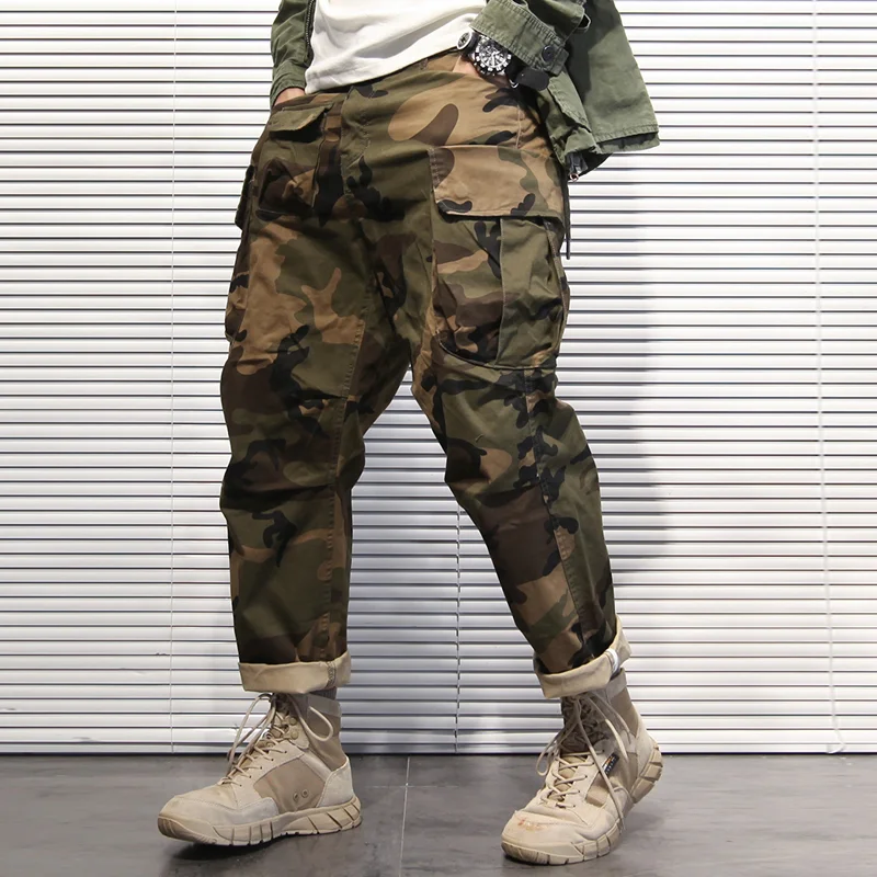 Retro Fleece Thickened Camouflage Multi-pocket Casual Trousers