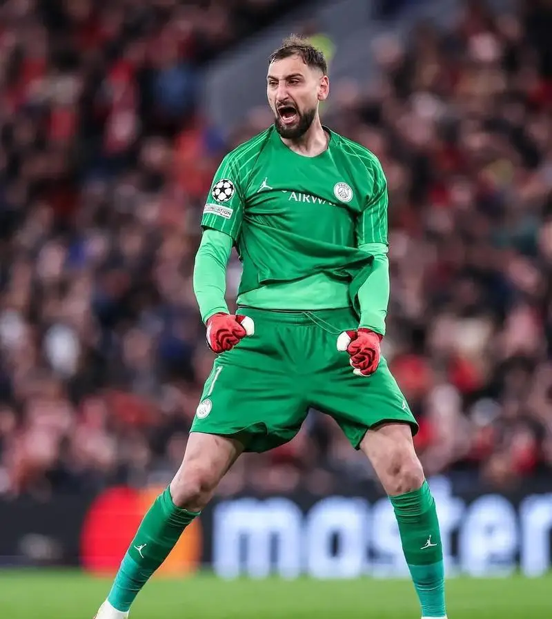 Man City’s Big Signing of Donnarumma: Can He Fix the Defensive Woes?jersey|football shirt|football kit|football sportswear