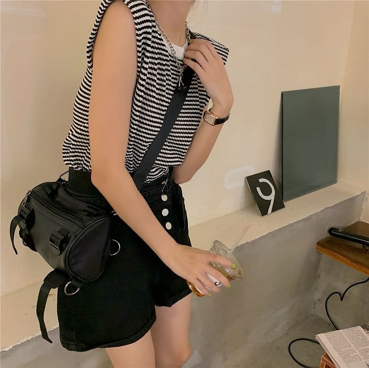 Short-Sleeve Striped Top / Denim Shorts YP3697