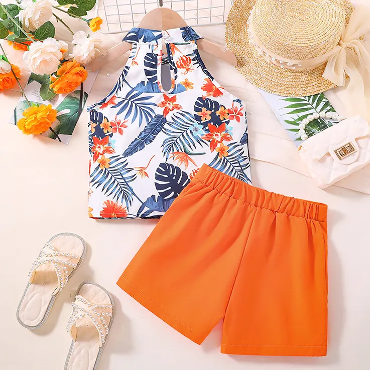 【3Y-12Y】2-piece Girls Stylish Floral Print Hanging Neck Top And Orange Shorts Set