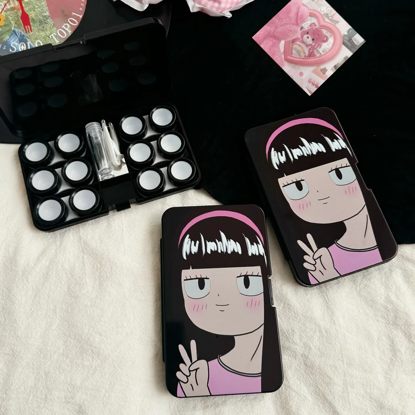 Sassy Girl Coloured Contact Lens Case
