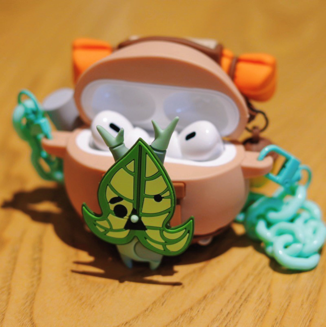 Zeldas Tears Yahaha Koroks Action Figures Earphone Case