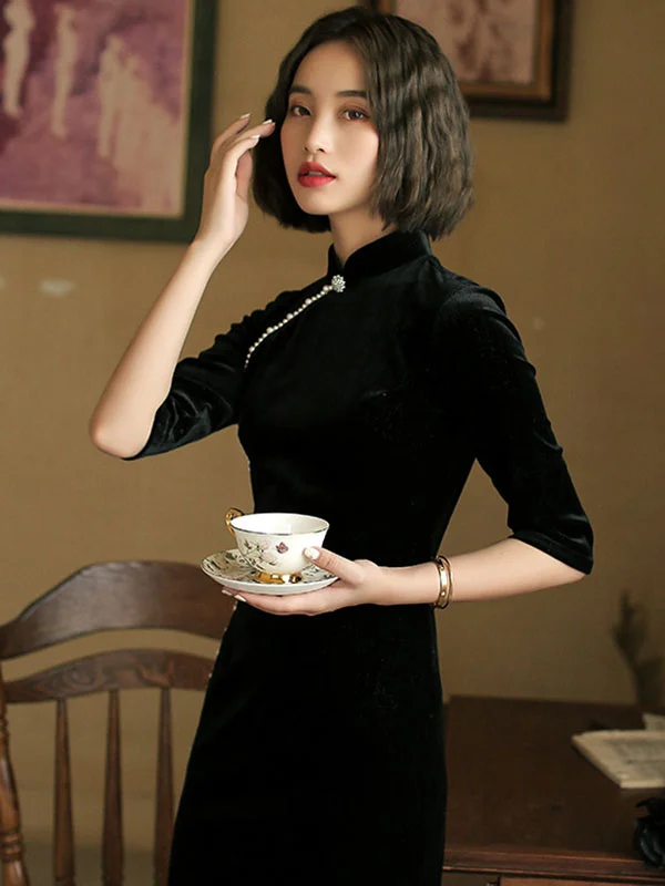 Original Applique Stand Collar Long Cheongsams