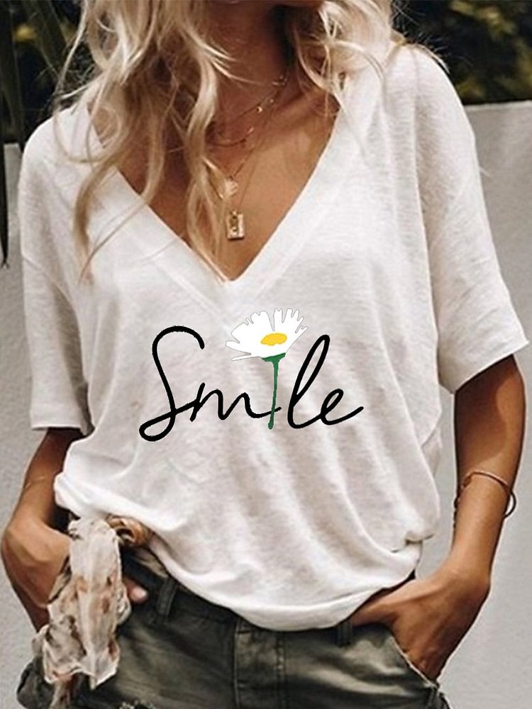 Bestdealfriday Smile Daisy Women's T-Shirt 11406384