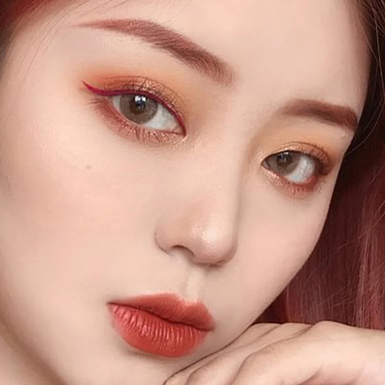 Wine Red- waterproof non-smudged very fine eyeliner