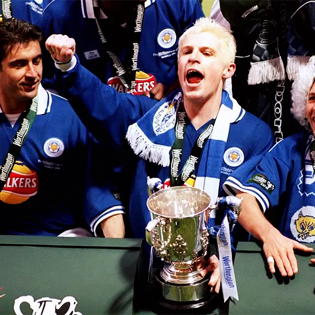 League Cup Carabao Cup Trophy—1999–2000 Season Leicester City