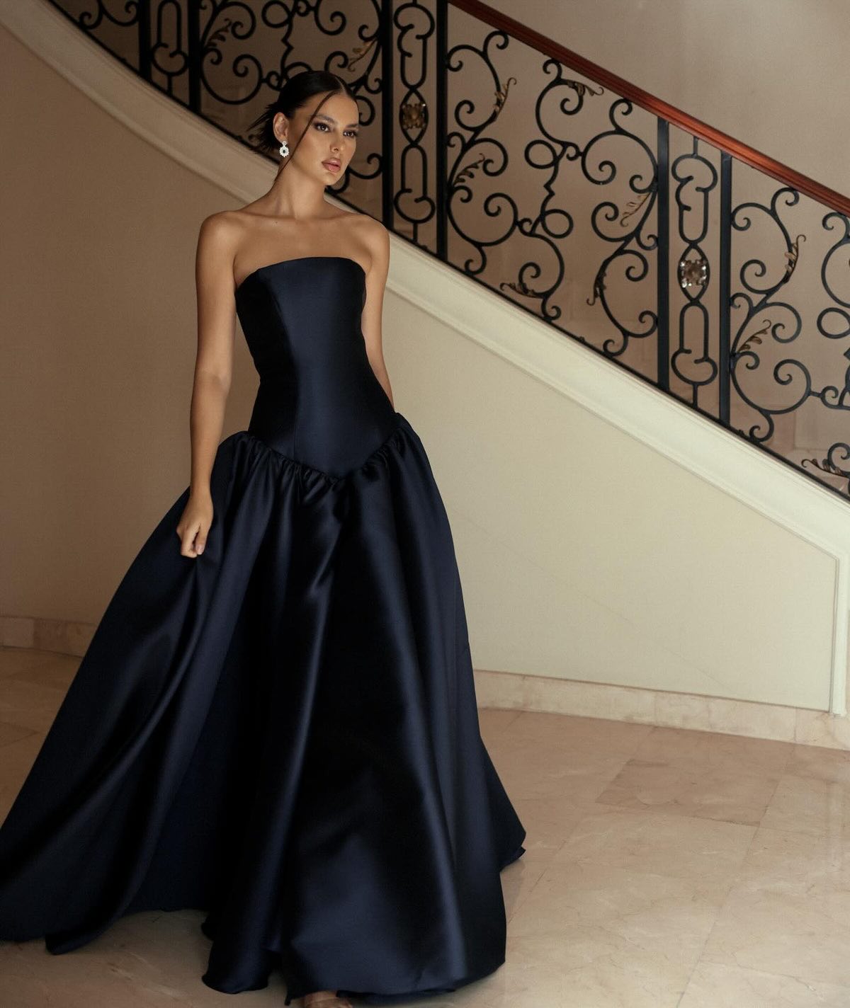 Lussooy Elegant Straight Across Sleeveless A-Line Satin Dark Navy Prom Dress
