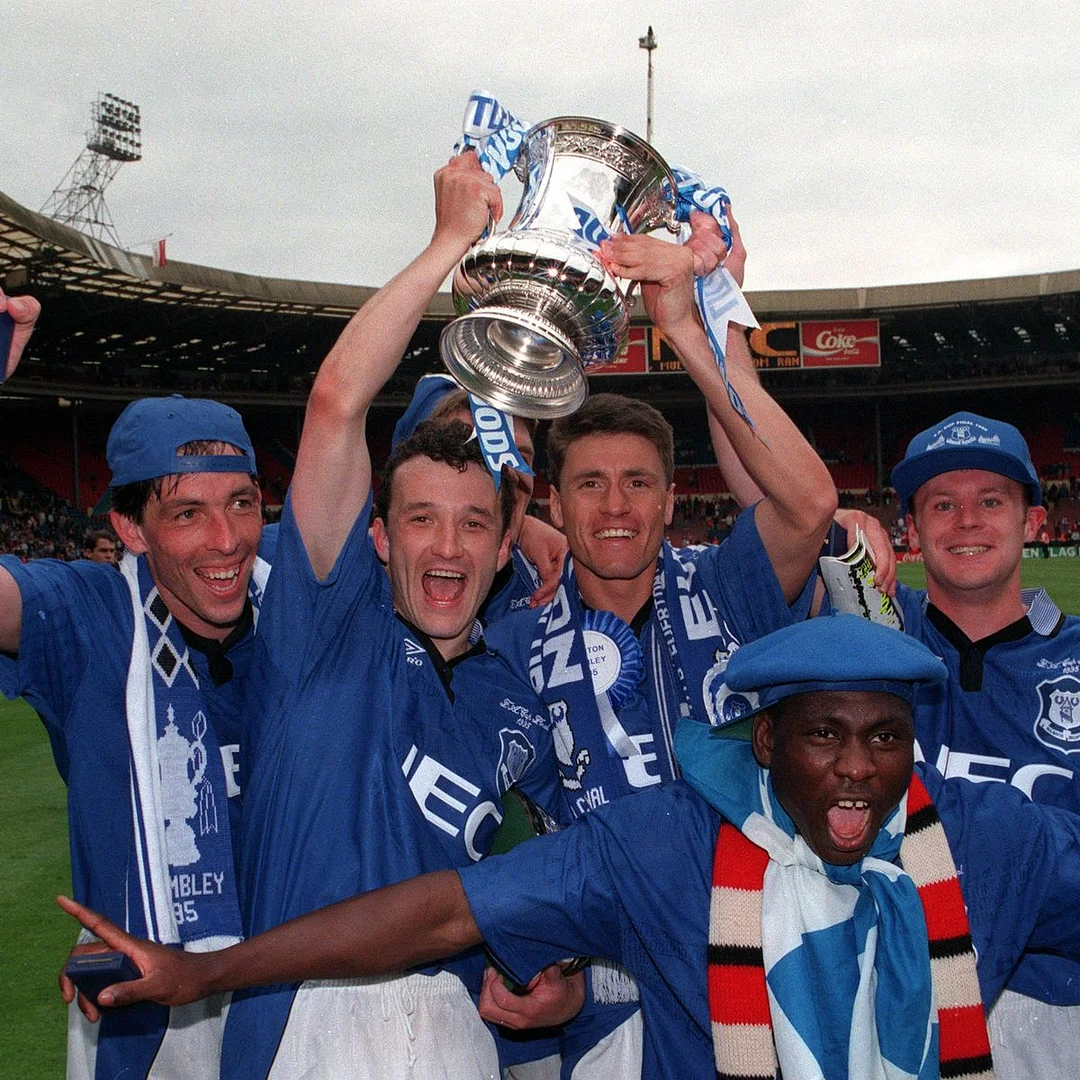 FA Cup Trophy—1995 Season Everton