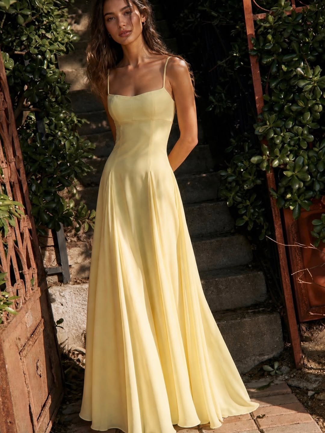 Stunning Daffodil Chiffon Spaghetti-Straps Sleeveless Prom Dress RH0049