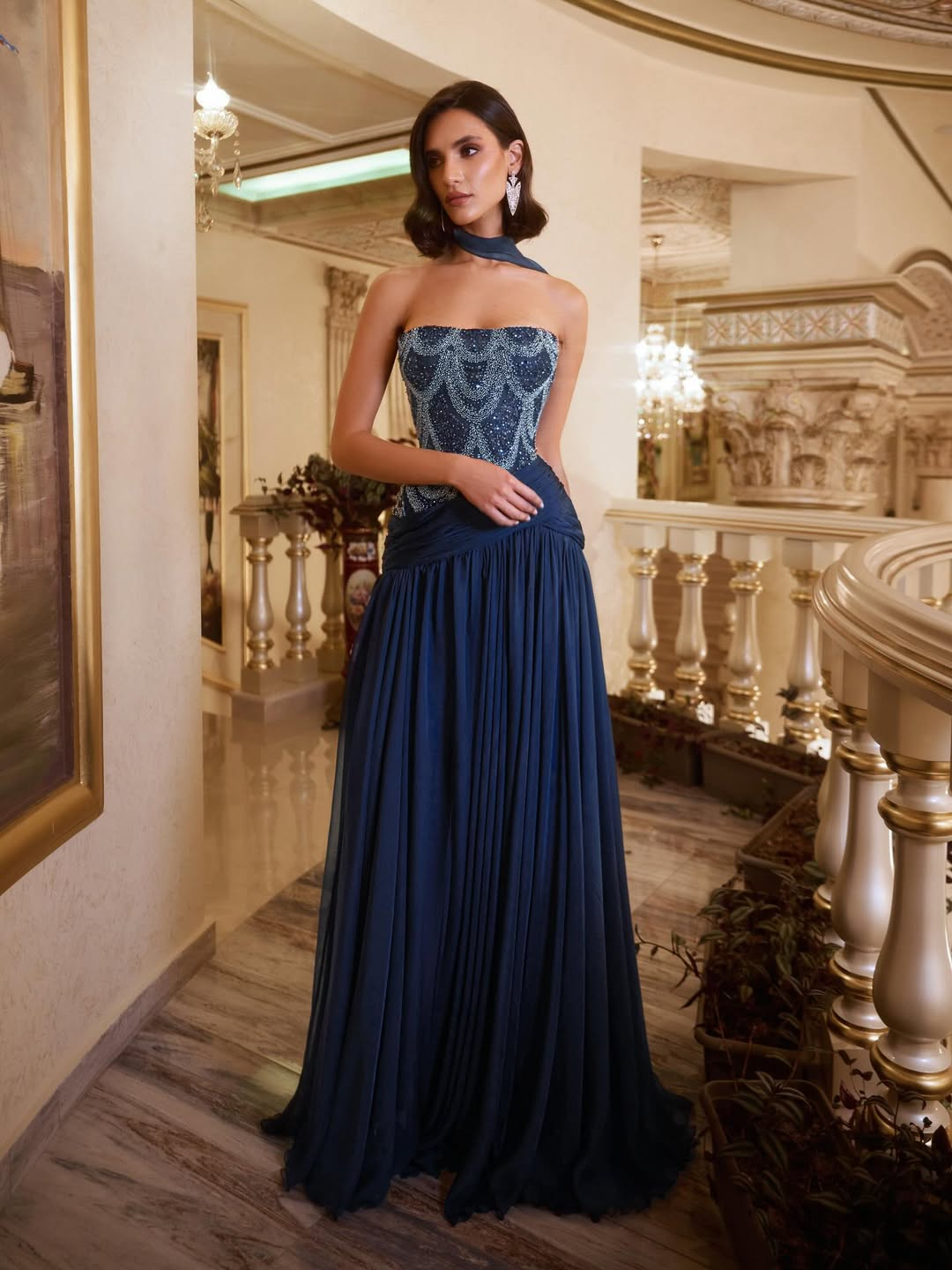 Strapless Sleeveless Long Pleated A-Line Prom Dress With Rhinestones And Sequins | YK0704 Wellcucu