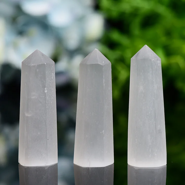 Set of 3 Selenite Towers Points Bag
