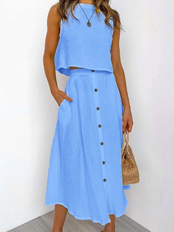Summer Suits Guide for Older Women: Timeless Tips for Effortless Elegance