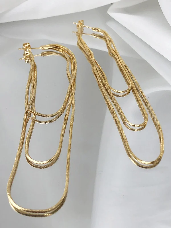 Simple Casual Tasseled Solid Color Earrings
