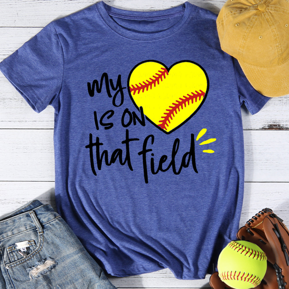 My Heart Is On That Field Softball T-shirt Tee -013373-Guru-buzz