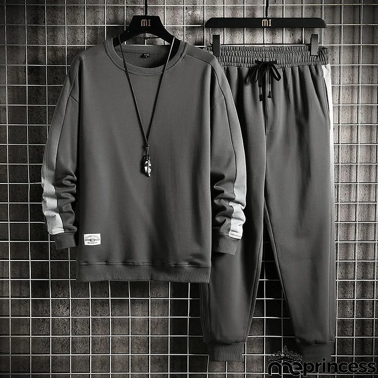 Men Plus Size Basic Long Sleeve Round Neck Loose Sweatshirt And Drawstring Waist Jogger Pants Two-piece Set
