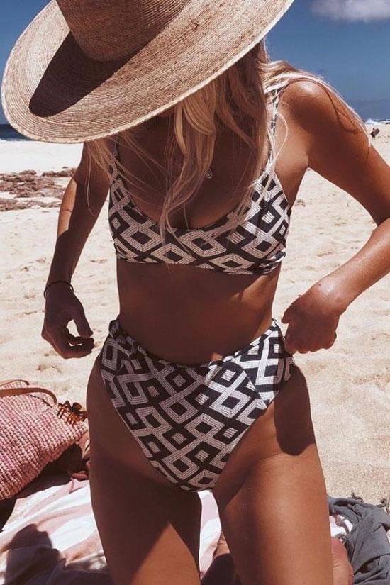 Contrast Rhombus Bralette Bikini Swimsuit - Two Piece Set - Shop Trendy Women's Clothing | LoverChic
