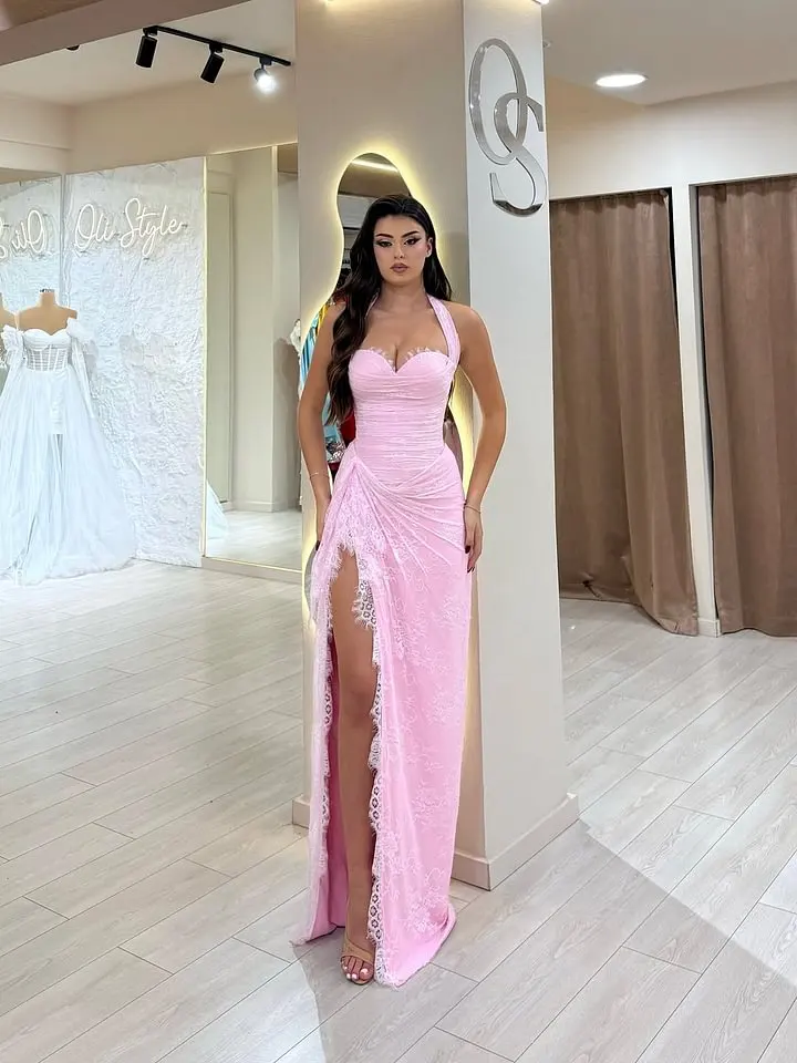 Baby Pink Lace Halter Sweetheart Strapless Sleeveless Long Sheath Prom Dress With Pleated And High Split | YK0745 Wellcucu