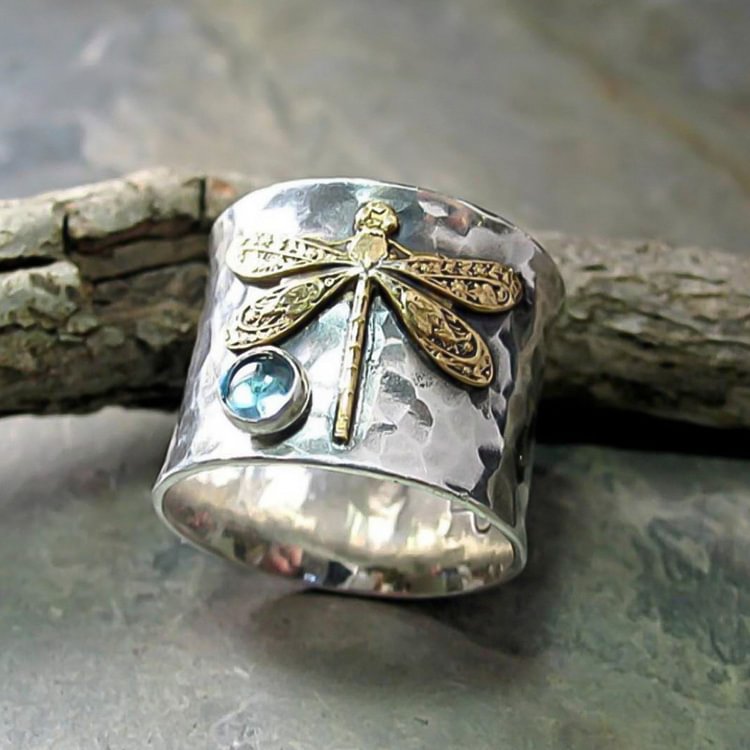 VChics Vintage Two Tone Dragonfly Ring