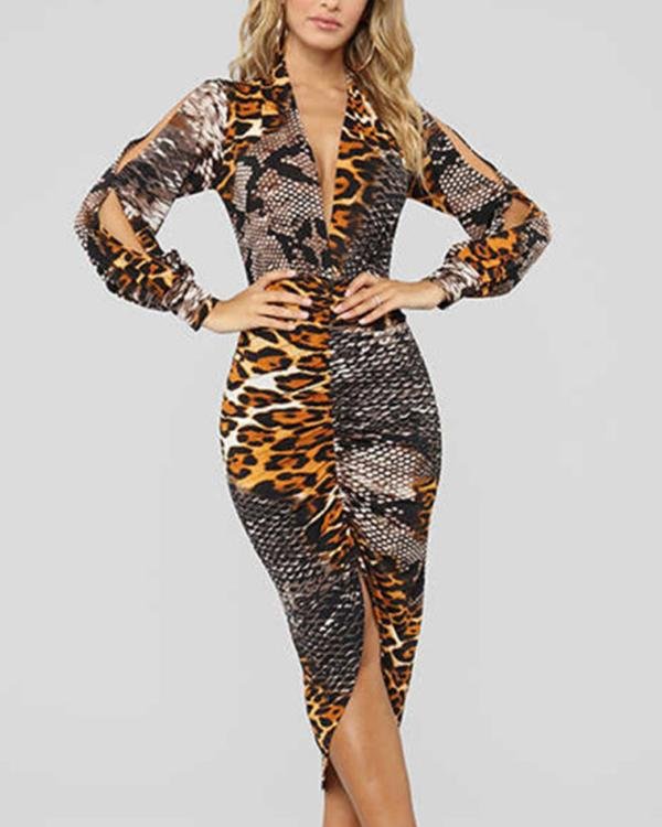 deep v leopard print long sleeve dress p539256