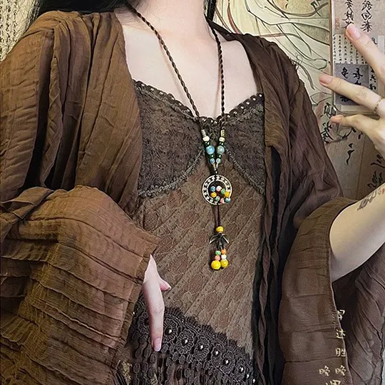 Ethnic Style Wooden Moon Smiley Long Woolen Chain Fashion Retro Niche Elegant High-end All-match Necklace for Women