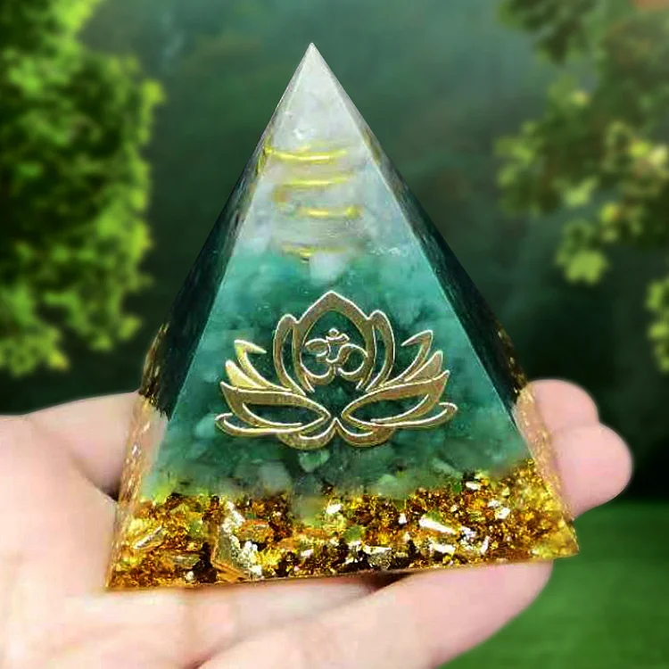 Olivenorma Green Aventurine Lotussy Orgone Pyramid