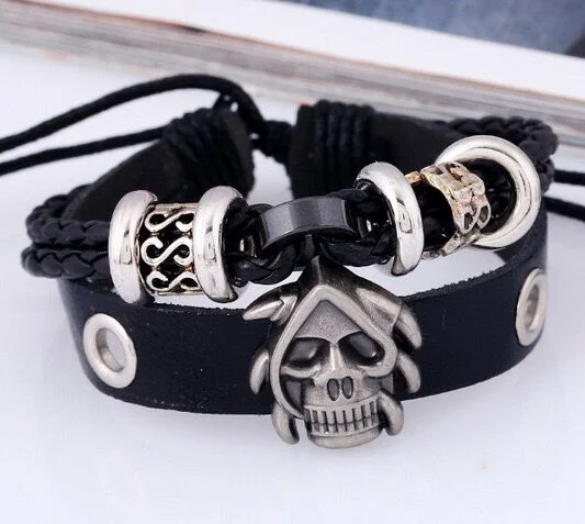 Retro Black Leather Skull Bracelet