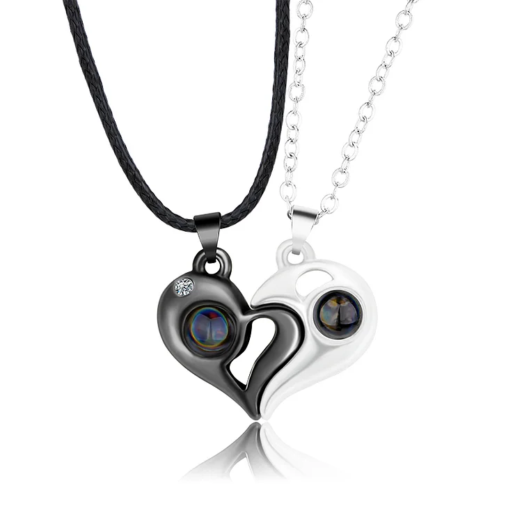 Heart Photo Projection Necklace Custom Color Photo Magnetic Necklace for Couple